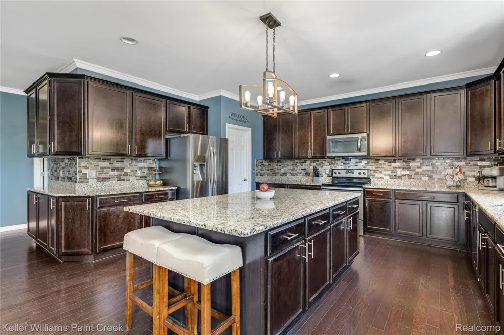 75644 Elk Horn Drive Bruce Township, MI 48065
