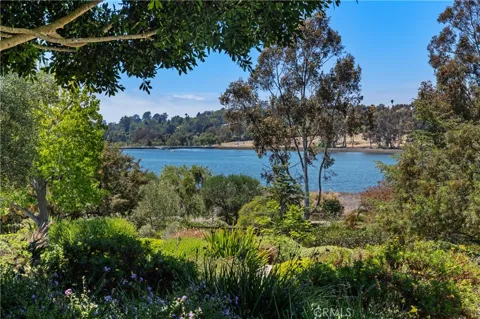 6533 Lago Lindo