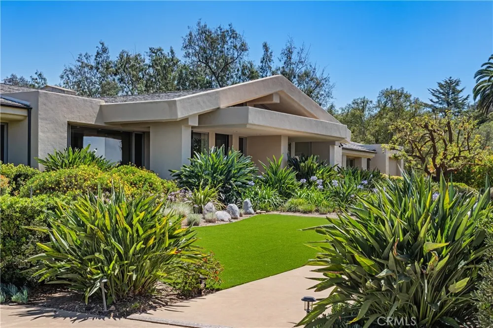 6533 Lago Lindo Rancho Santa Fe, CA 92067