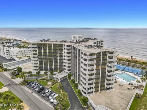3580 S Oceanshore Boulevard #506