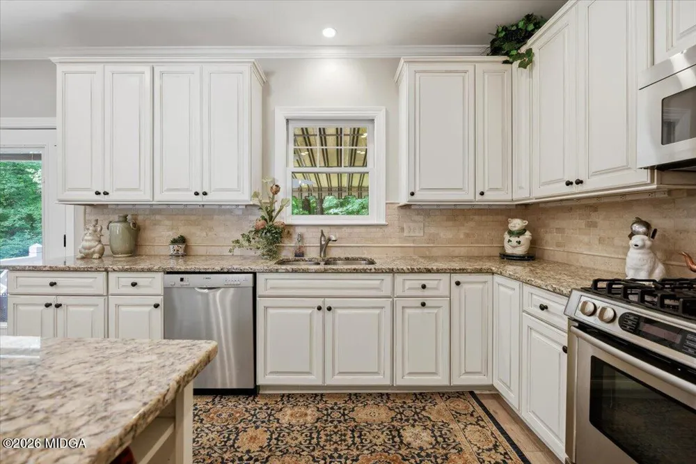 137 Brookstone Way Macon, GA 31210