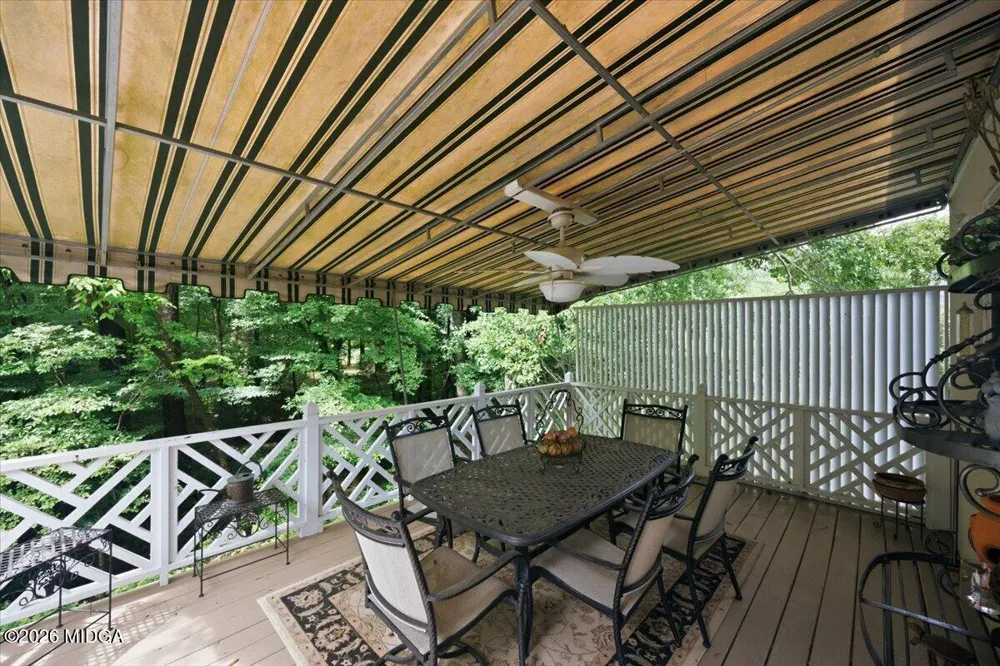 137 Brookstone Way Macon, GA 31210