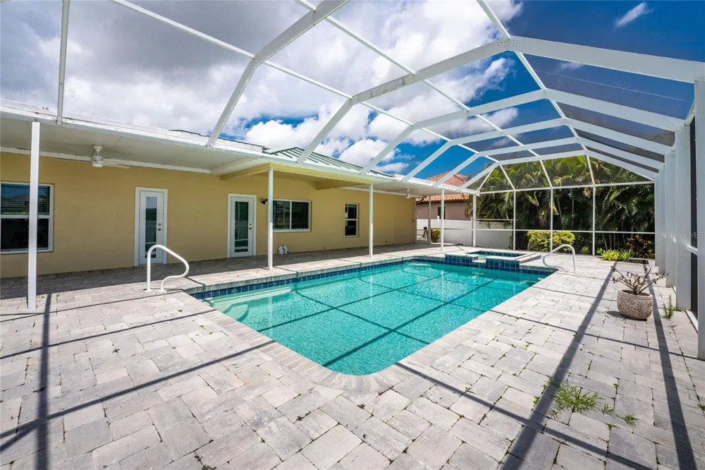 3310 SW 26TH AVENUE Cape Coral, FL 33914