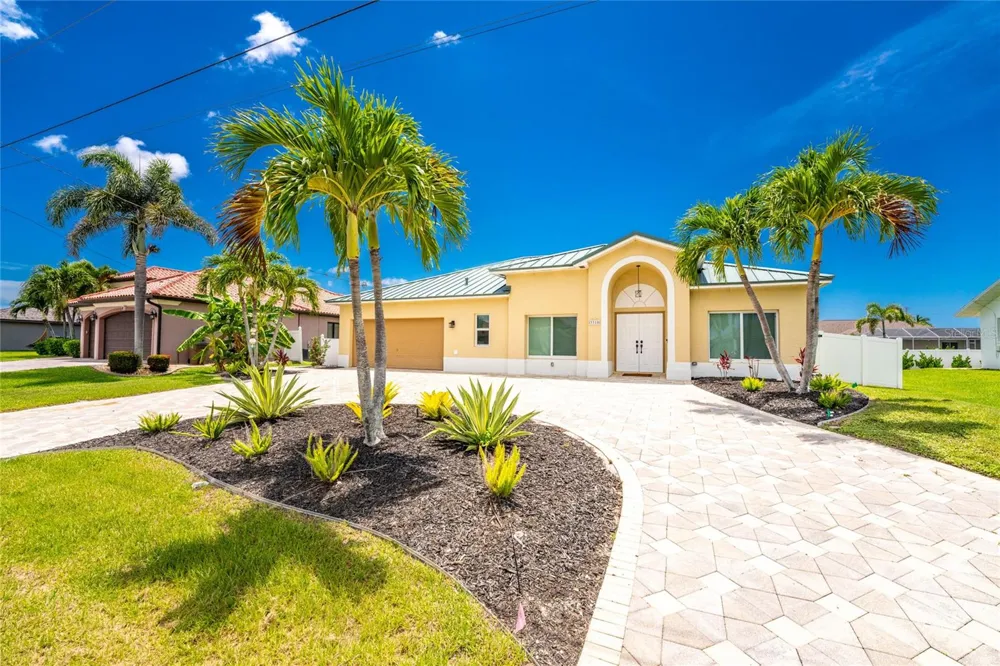 3310 SW 26TH AVENUE Cape Coral, FL 33914