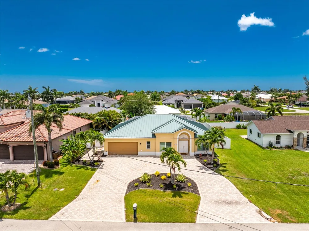 3310 SW 26TH AVENUE Cape Coral, FL 33914