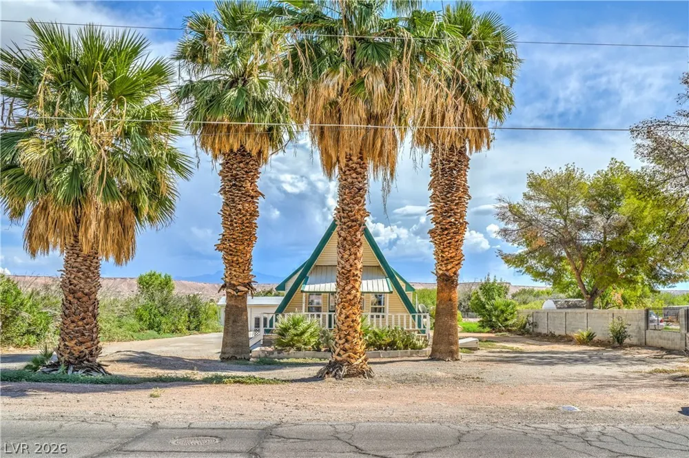 710 Cooper Street Overton, NV 89040