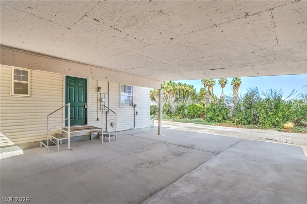 710 Cooper Street Overton, NV 89040