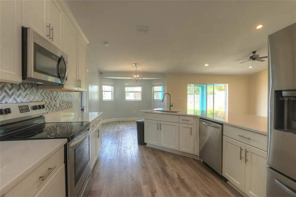 110 PLUM AVENUE Frostproof, FL 33843