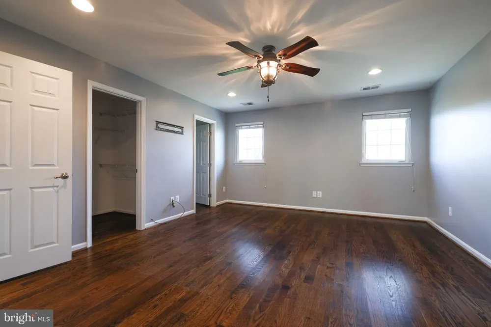 40502 OCONNORS CIRCLE Leesburg, VA 20175