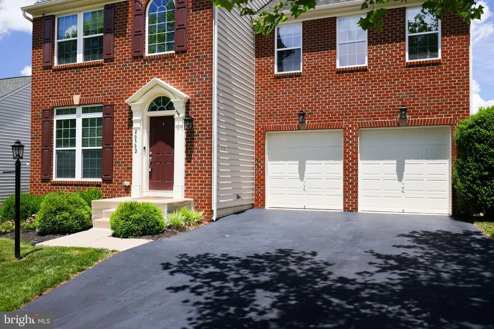 40502 OCONNORS CIRCLE Leesburg, VA 20175