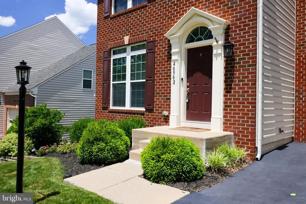 40502 OCONNORS CIRCLE Leesburg, VA 20175