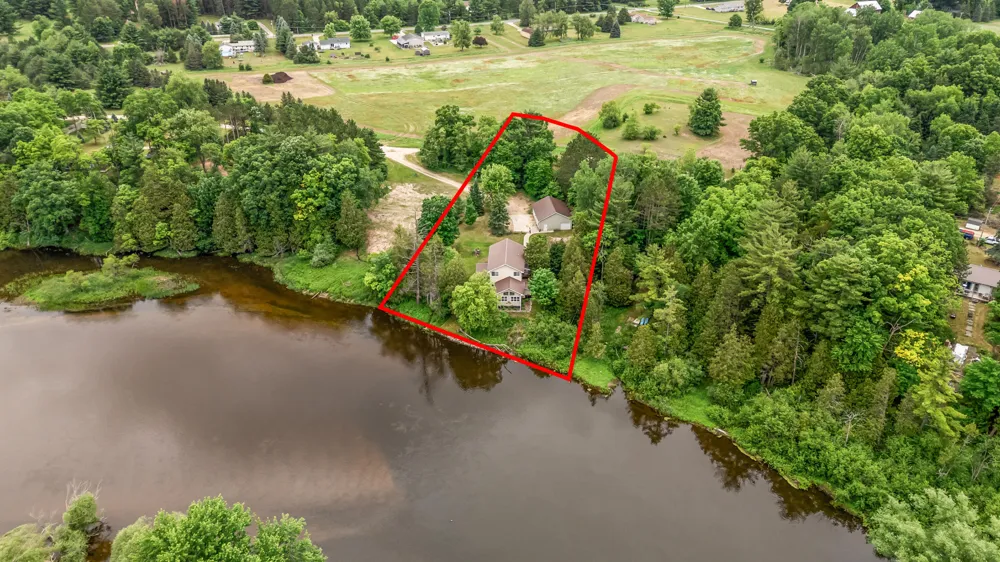 13325 Donna Road Big Rapids Charter Township, MI 49307