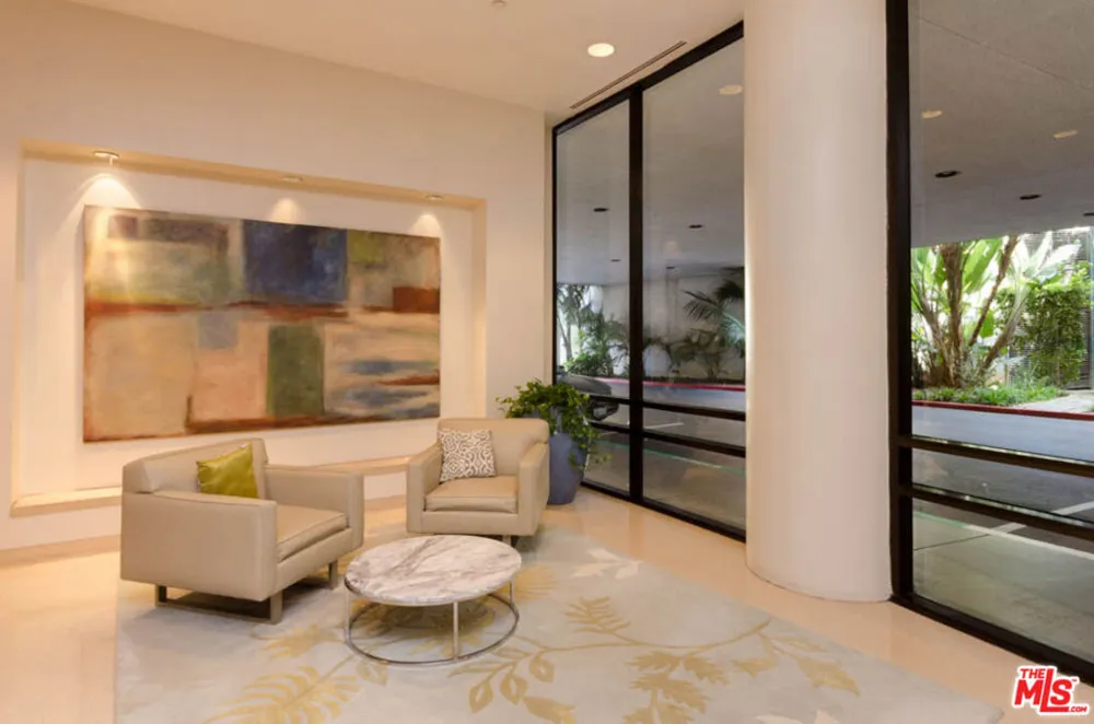 4265 Marina City Drive #1005 Marina del Rey, CA 90292