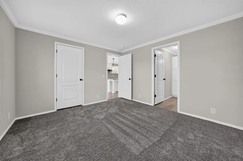 180 Riviera Drive Lapeer Township, MI 48446