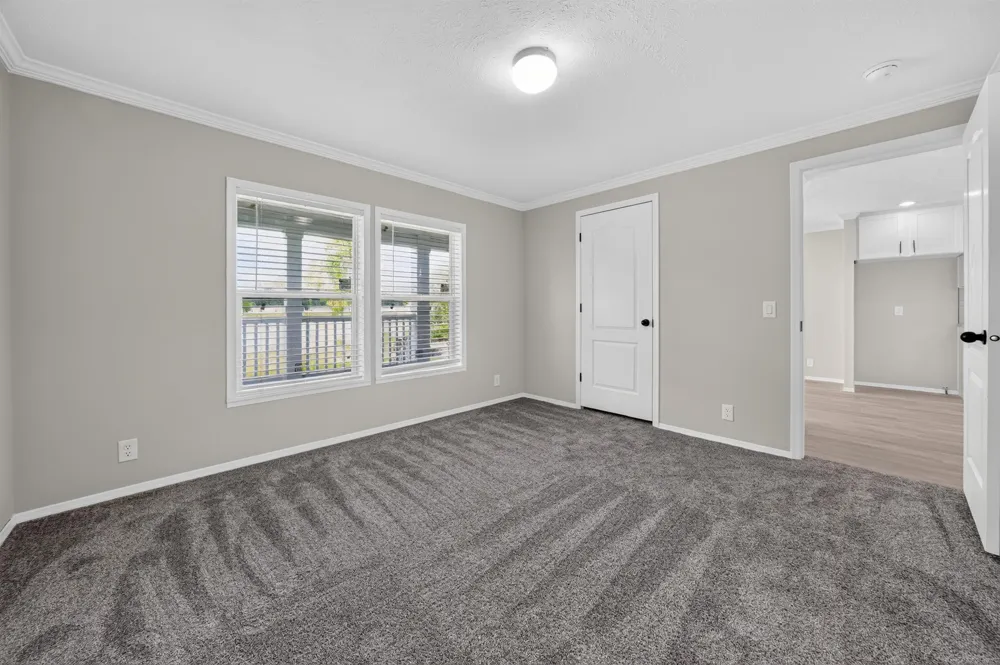 180 Riviera Drive Lapeer Township, MI 48446