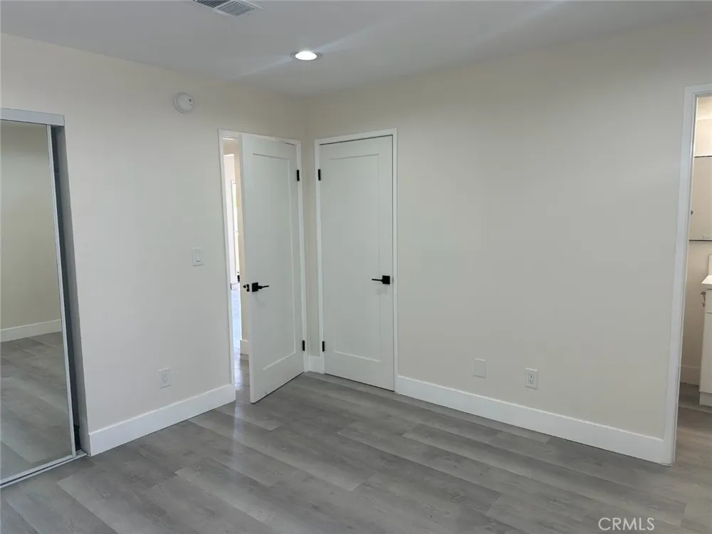 44155 10th W Lancaster, CA 93534
