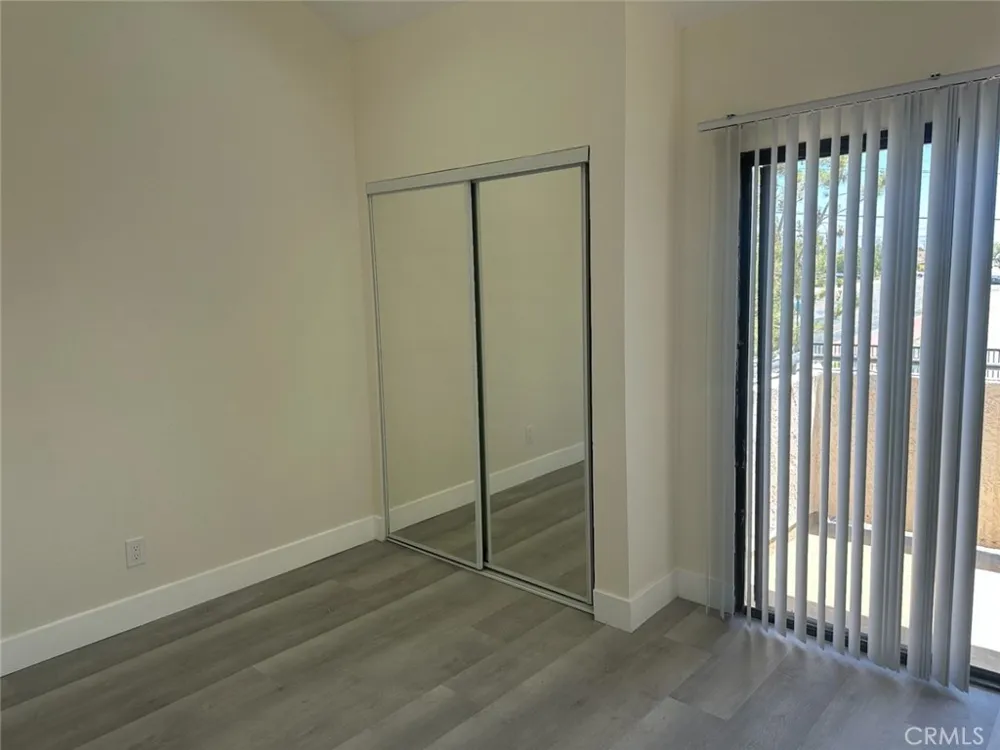 44155 10th W Lancaster, CA 93534