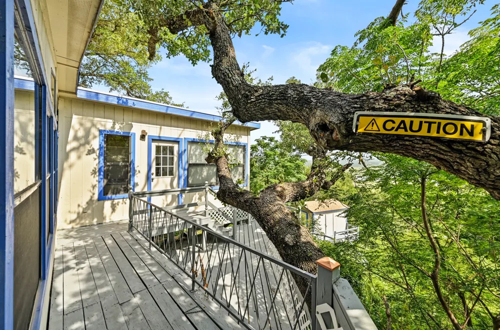 234 Terrace Drive Spicewood, TX 78669