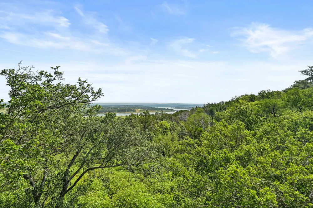234 Terrace Drive Spicewood, TX 78669