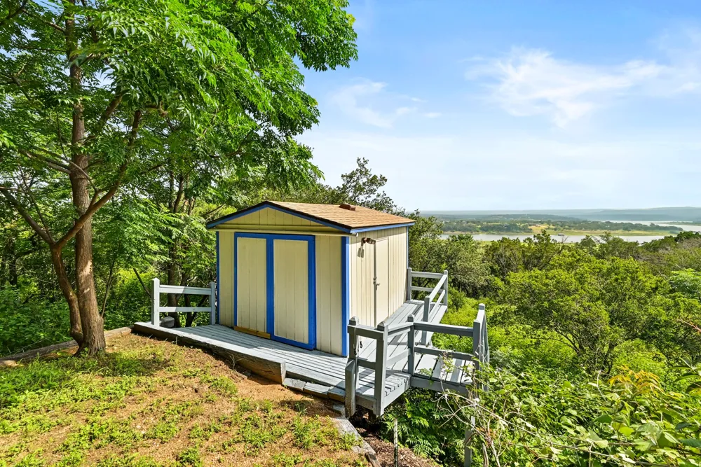 234 Terrace Drive Spicewood, TX 78669