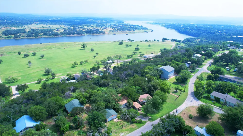 234 Terrace Drive Spicewood, TX 78669