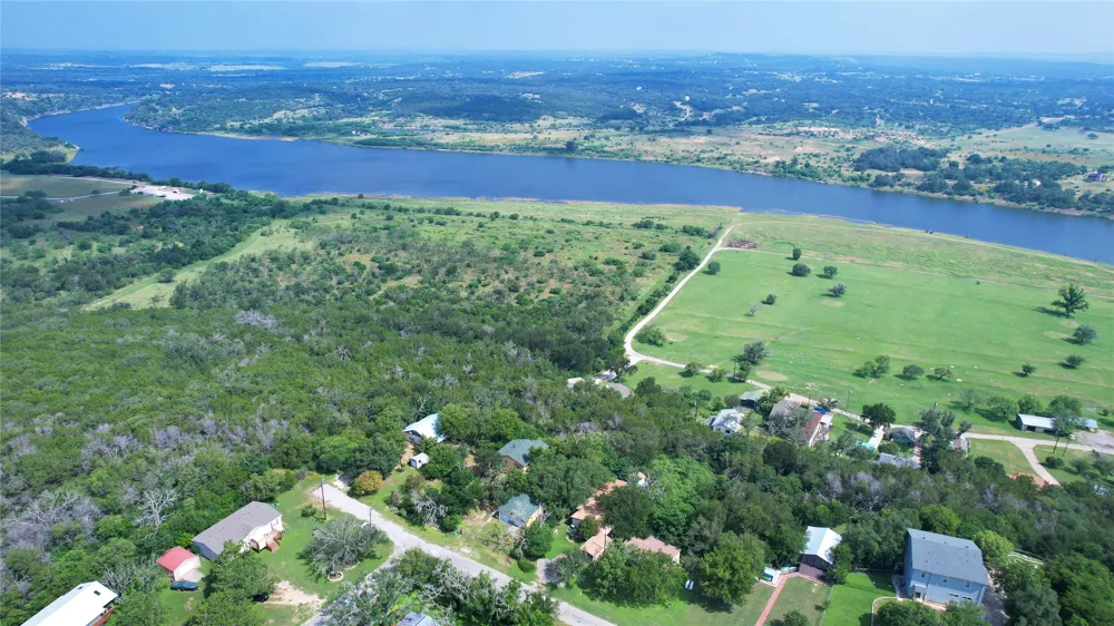 234 Terrace Drive Spicewood, TX 78669