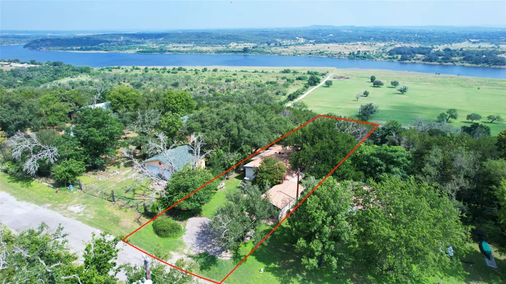 234 Terrace Drive Spicewood, TX 78669