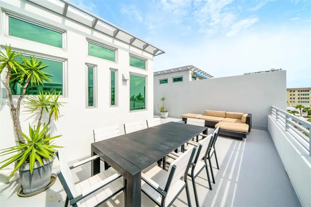 3406 SE 6th St #3406 Pompano Beach, FL 33062