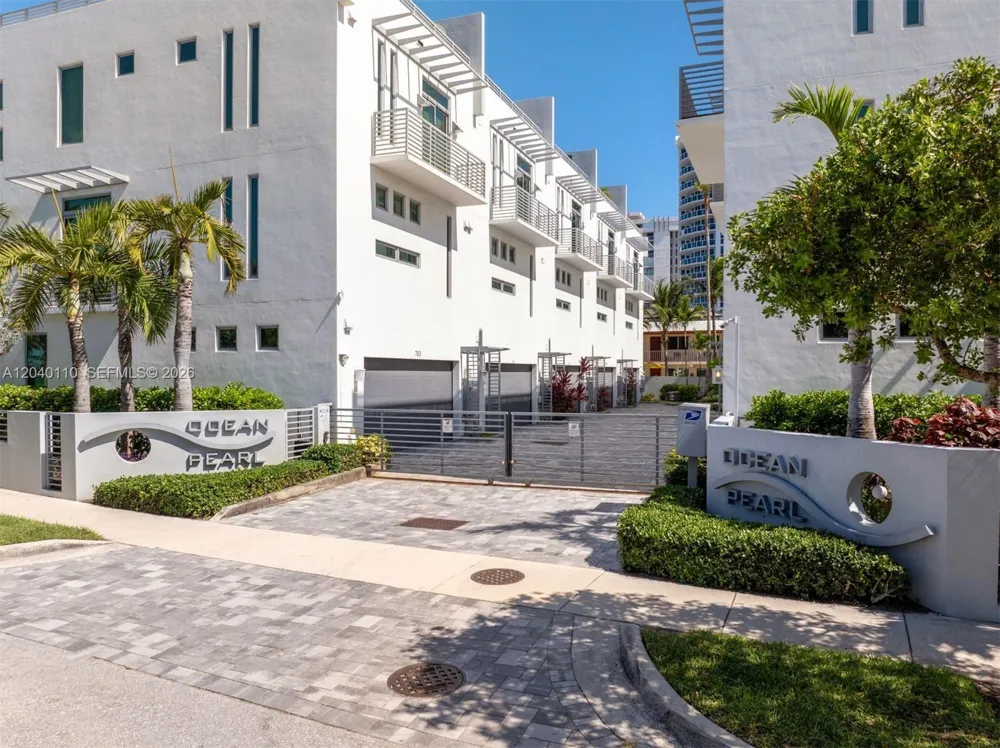 3406 SE 6th St #3406 Pompano Beach, FL 33062
