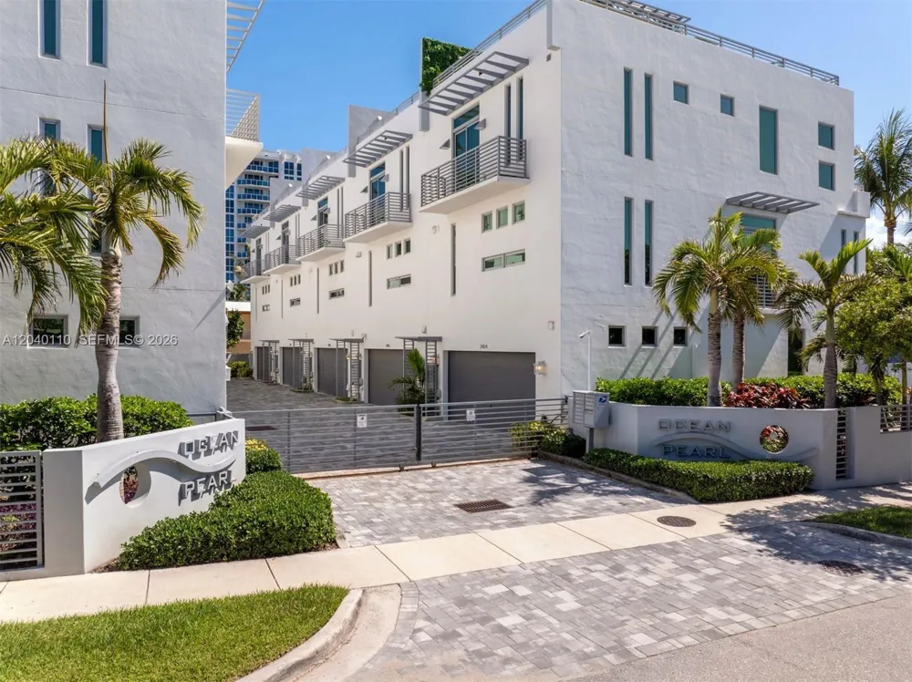 3406 SE 6th St #3406 Pompano Beach, FL 33062