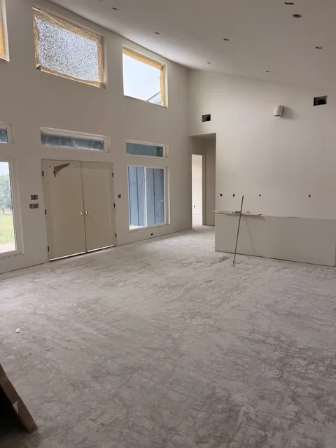 214 W Bluebriar Drive Granite Shoals, TX 78654