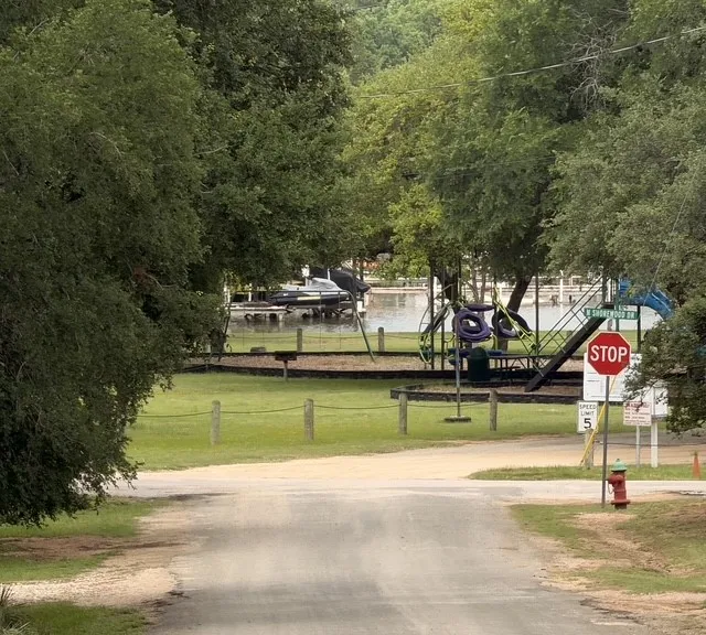 214 W Bluebriar Drive Granite Shoals, TX 78654