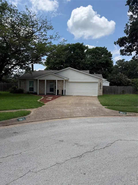 2611 Buck Trail
