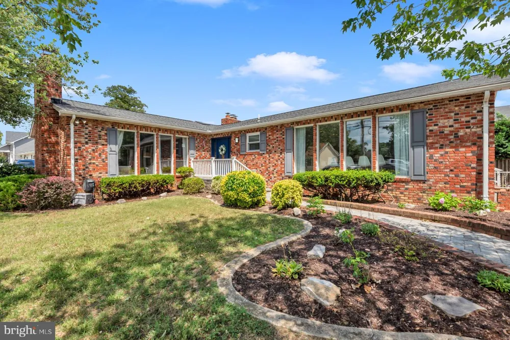 211 PINDELL AVENUE Annapolis, MD 21401