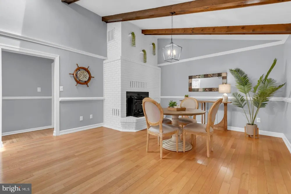 211 PINDELL AVENUE Annapolis, MD 21401