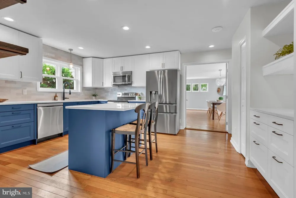 211 PINDELL AVENUE Annapolis, MD 21401