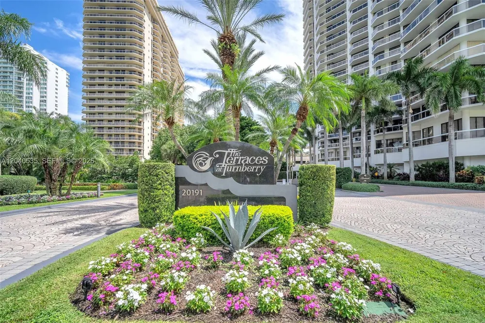 20191 E Country Club Dr #1805 Aventura, FL 33180