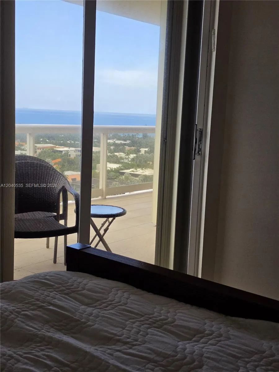 20191 E Country Club Dr #1805 Aventura, FL 33180