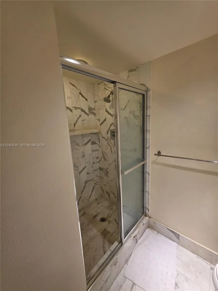 20191 E Country Club Dr #1805 Aventura, FL 33180
