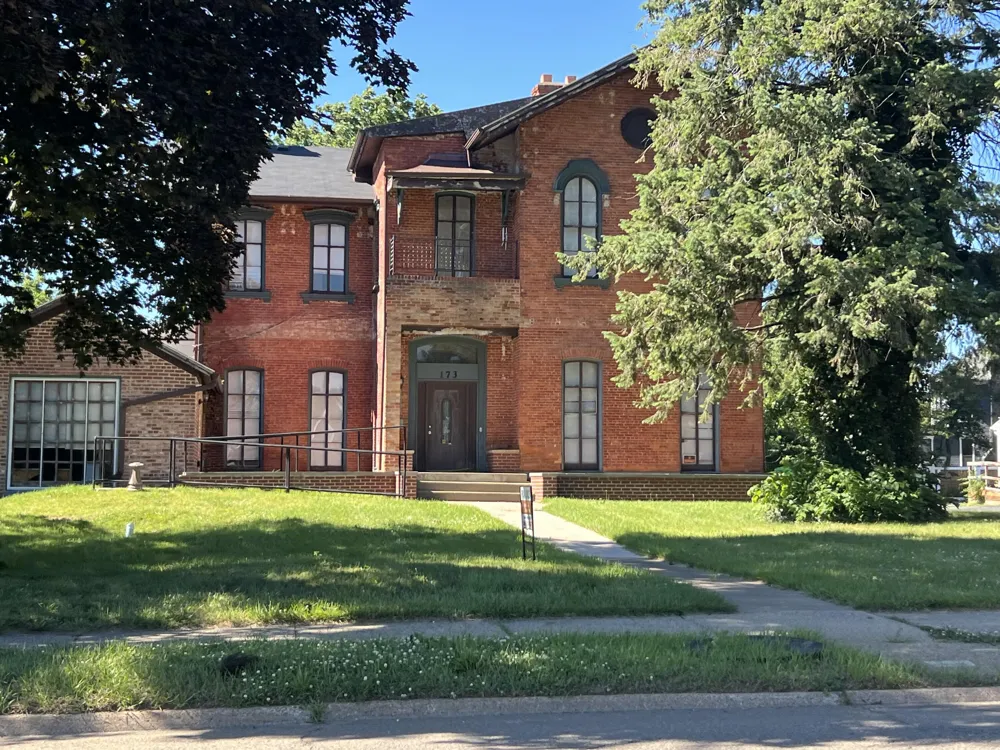 173 Capital Avenue NE Battle Creek City, MI 49017