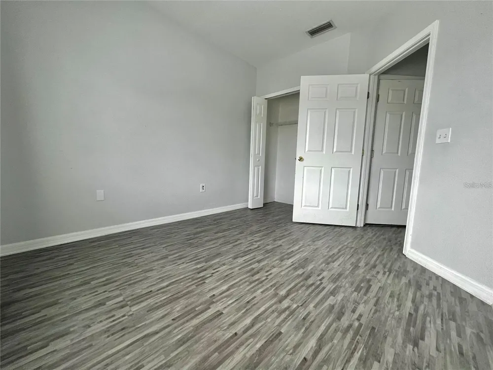 6011 SKYDALE WAY #201 Riverview, FL 33578