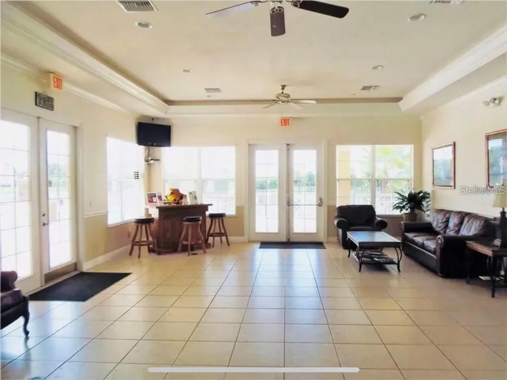 6011 SKYDALE WAY #201 Riverview, FL 33578
