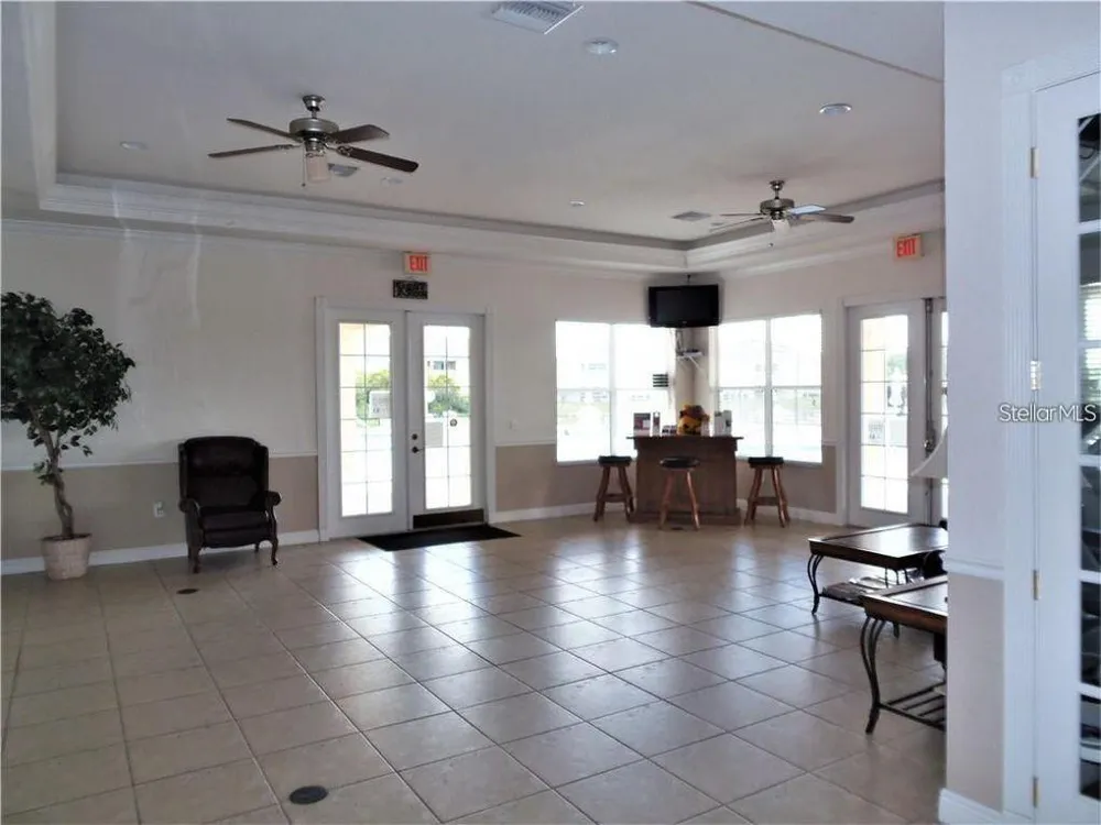 6011 SKYDALE WAY #201 Riverview, FL 33578