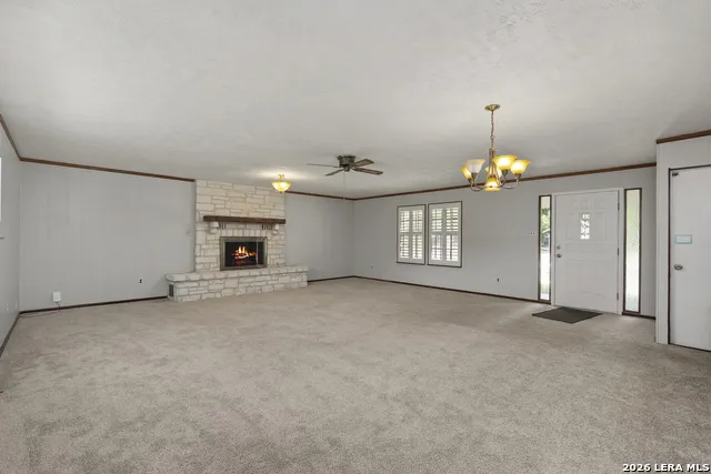 501 W CREEK ST Fredericksburg, TX 78624