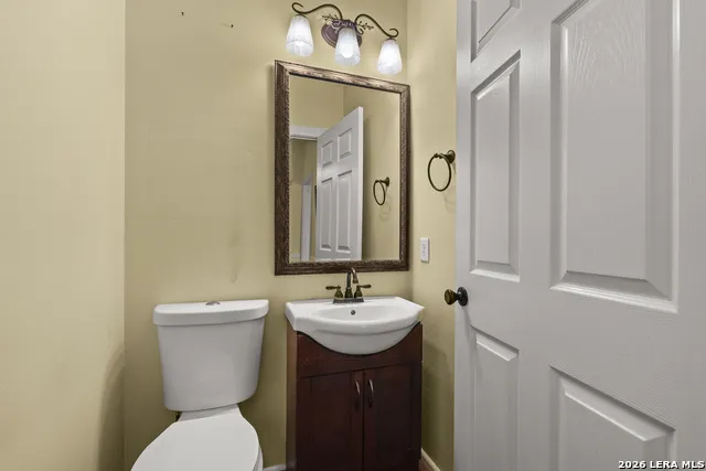 501 W CREEK ST Fredericksburg, TX 78624