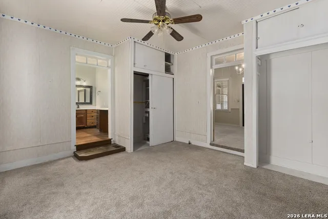 501 W CREEK ST Fredericksburg, TX 78624