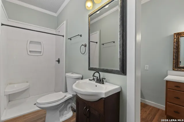 501 W CREEK ST Fredericksburg, TX 78624