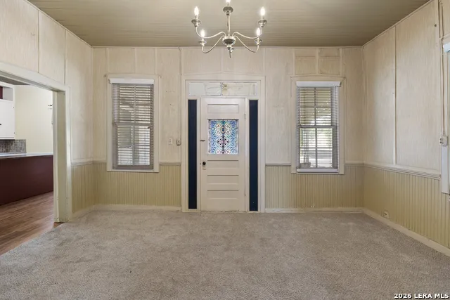 501 W CREEK ST Fredericksburg, TX 78624