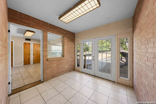 133 Royal Oaks Kerrville, TX 78028