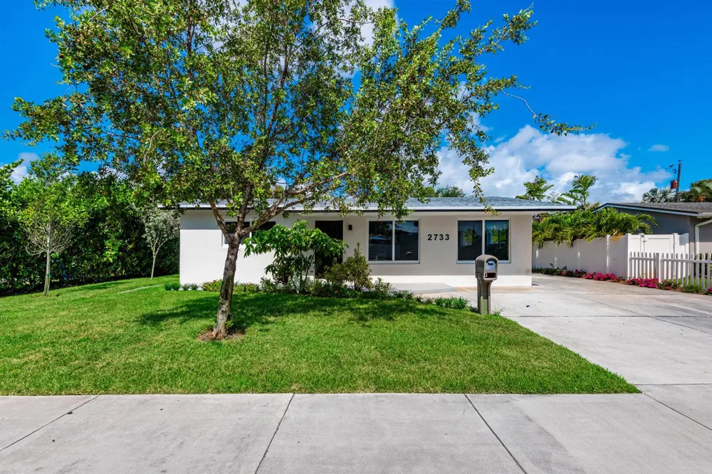 2733 NE 6th Avenue Wilton Manors, FL 33334